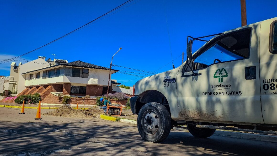 Mantenimiento sobre válvula de agua potable