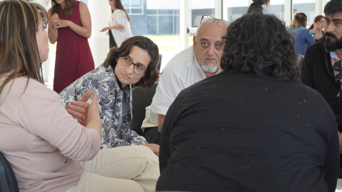 Provincia presentó los resultados del estudio de opinión sobre el sistema de salud en Trelew