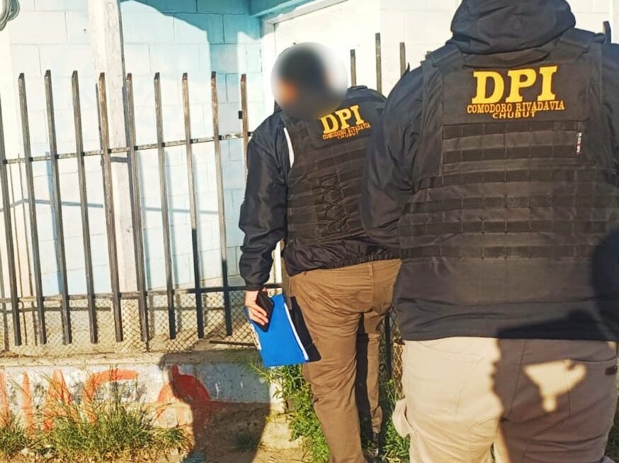 En Comodoro Rivadavia la Policía del Chubut detuvo a dos sujetos por un violento robo en Trevelin