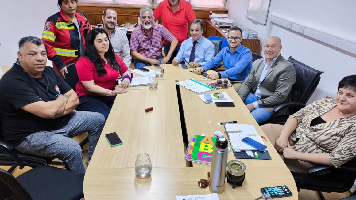 El Gobierno del Chubut acordó un nuevo incremento salarial para brigadistas