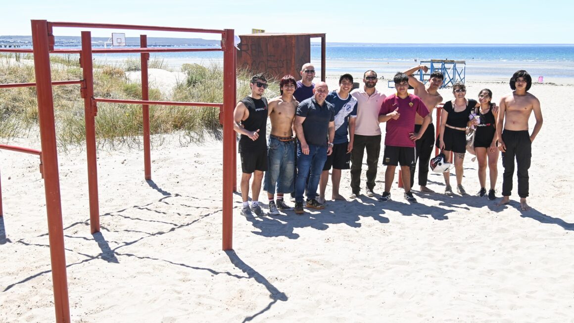 Se Inauguró El Parque De Calistenia En La Playa De Puerto Madryn