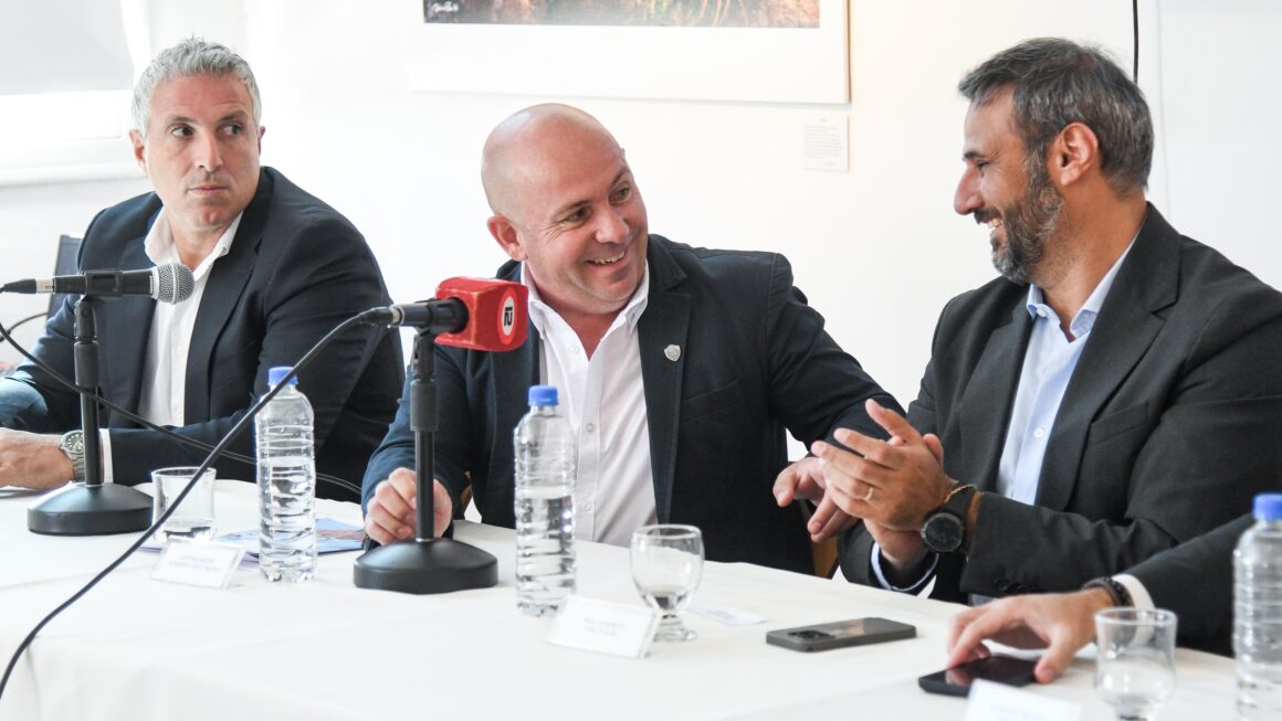 Sastre Presentó El Foro Pescar, El Encuentro Anual De La Industria Pesquera Argentina Que Se Hará En Puerto Madryn