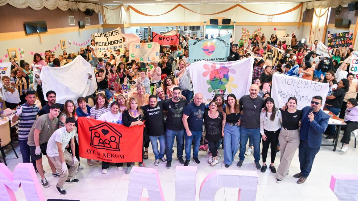 Sastre Encabezó El Multitudinario Evento En El Cierre De Actividades Por El Día De La Madre