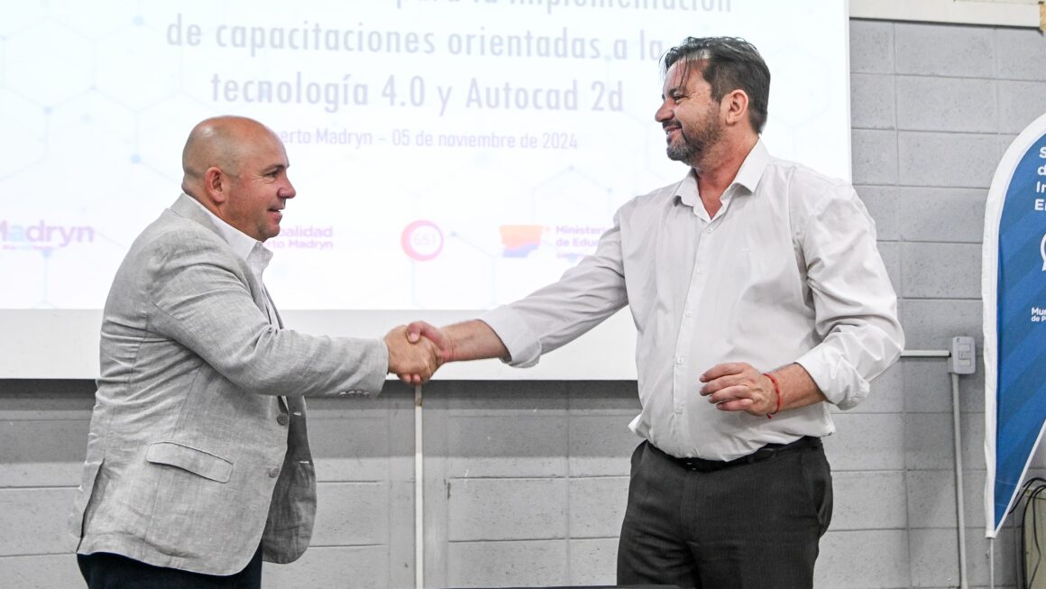 Sastre: “Avanzamos En El Desarrollo De Capacitaciones Y Seguimos Brindando Herramientas Laborales Para Nuestros Vecinos”