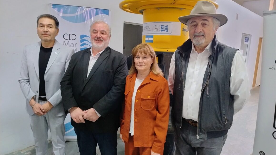 La Administración del Puerto de Comodoro Rivadavia trabaja en la “maritización” de la primera boya de monitoreo