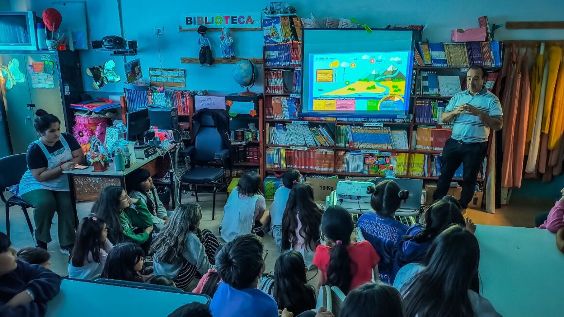 Nueva charla sobre “el camino del agua”, en la Escuela Nro. 162.