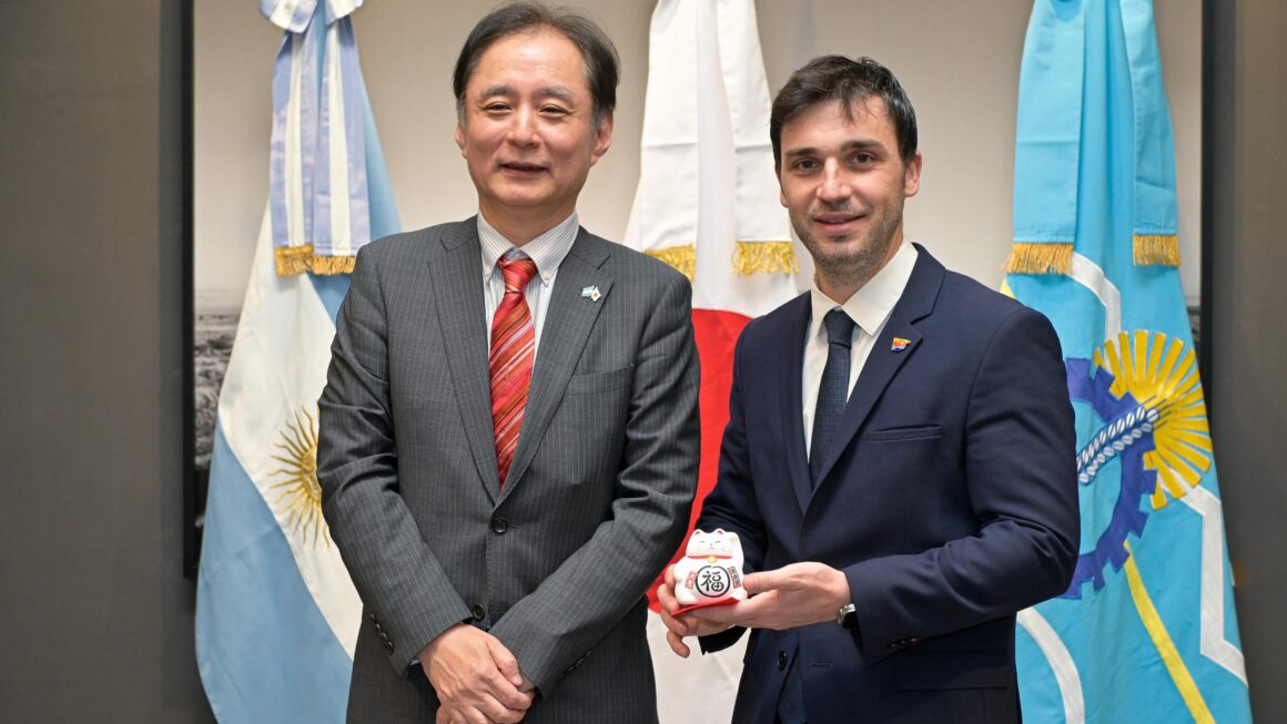 Torres se reunió con el Embajador de Japón y abordaron una extensa agenda vinculada a la producción y el desarrollo