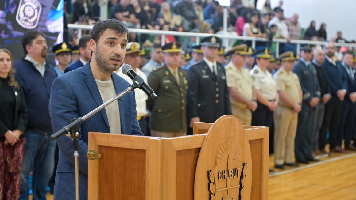 Torres: «Vamos a implementar el Comando Unificado en Comodoro, para dar un golpe definitivo a la delincuencia»