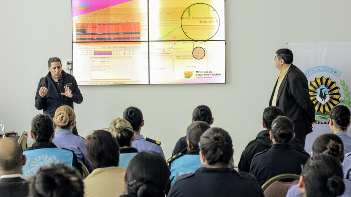 El Gobierno del Chubut presentó la plataforma “Alerta Mujer” para prevención de violencia familiar y de género