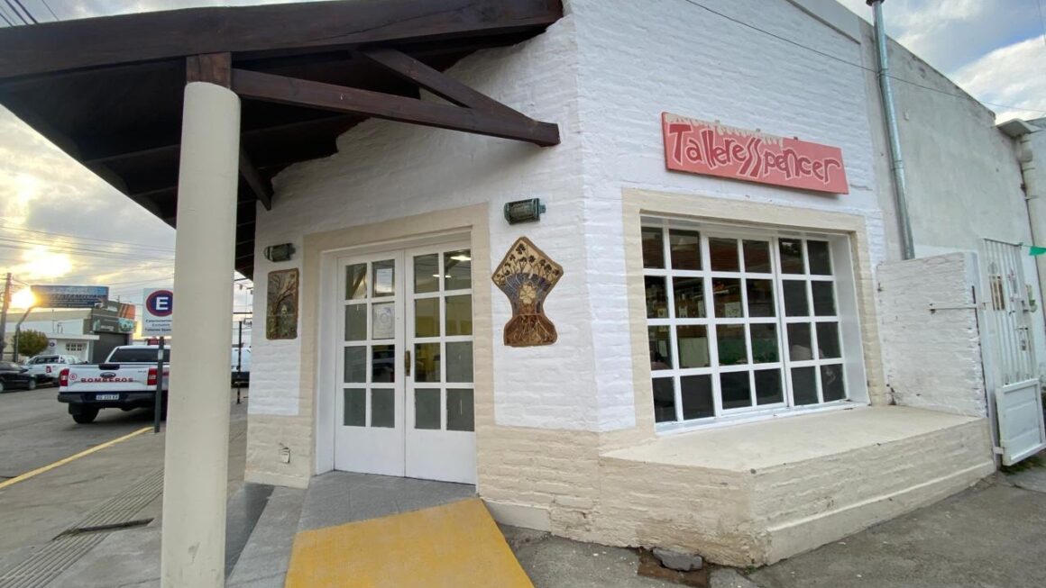 Invitan Al Cierre Anual De Los Talleres Spencer