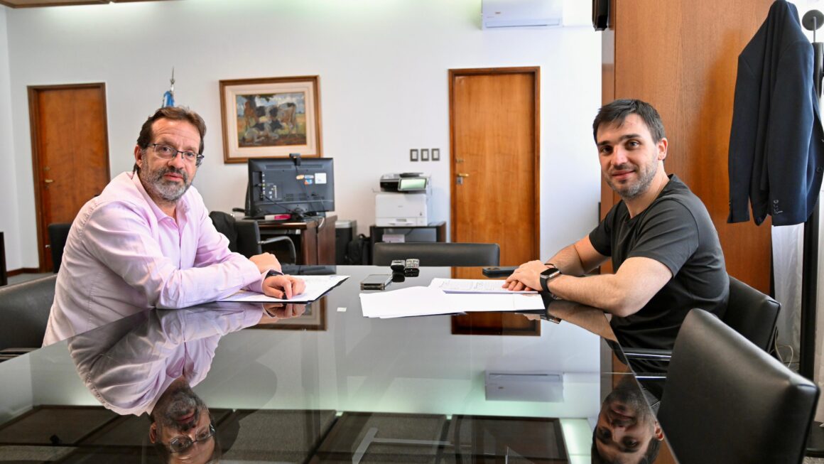 Torres se reunió con el titular del INDEC y acordaron avanzar en una agenda de modernización estadística