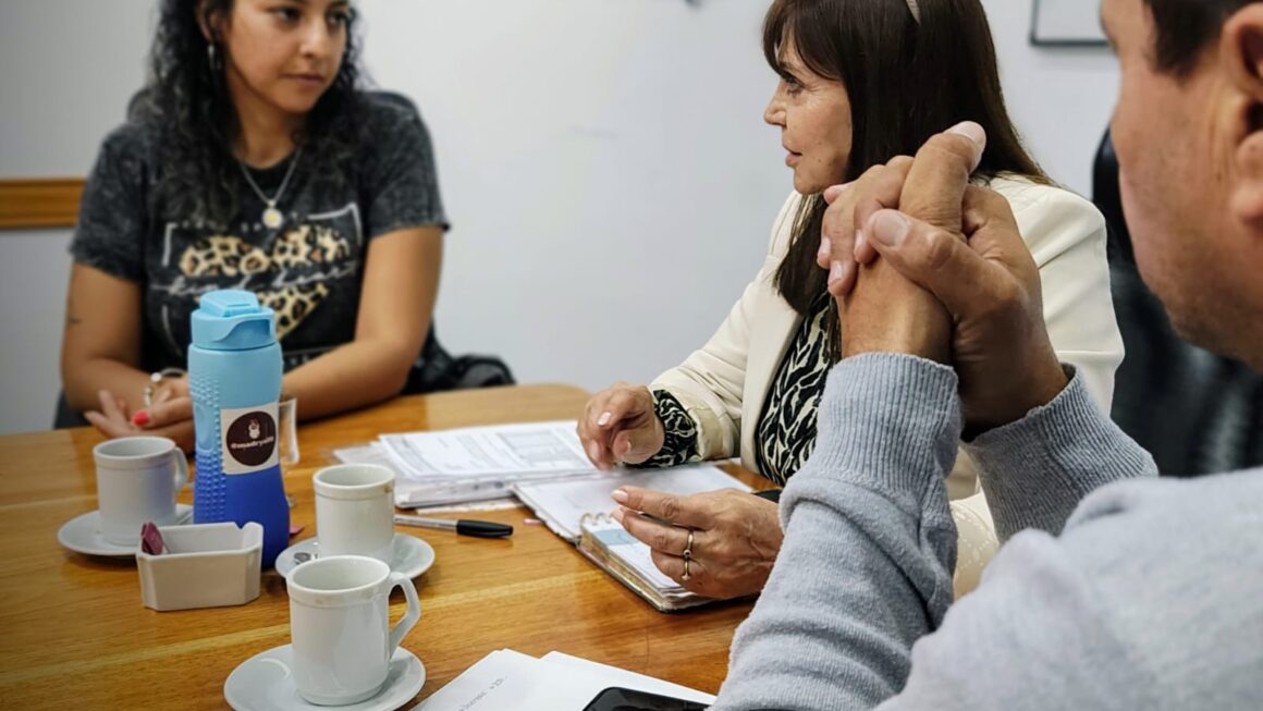 Continúan las reuniones con distintos barrios de la ciudad.