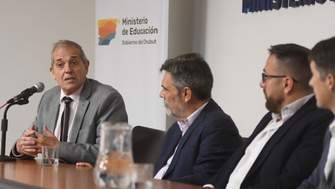Provincia capacitó a más de 300 docentes en prevención del Consumo Problemático de Sustancias Psicoactivas en Contextos Educativos