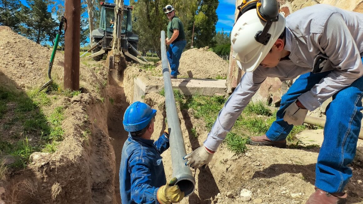 Comenzó la segunda etapa de obras de agua potable, en El Doradillo.