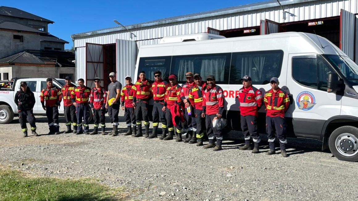 El Gobierno del Chubut colabora con el operativo para combatir el incendio en el Parque Nacional “Nahuel Huapi”