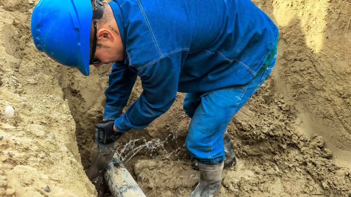 Reconfiguración de redes de agua potable en el Parque Liviano