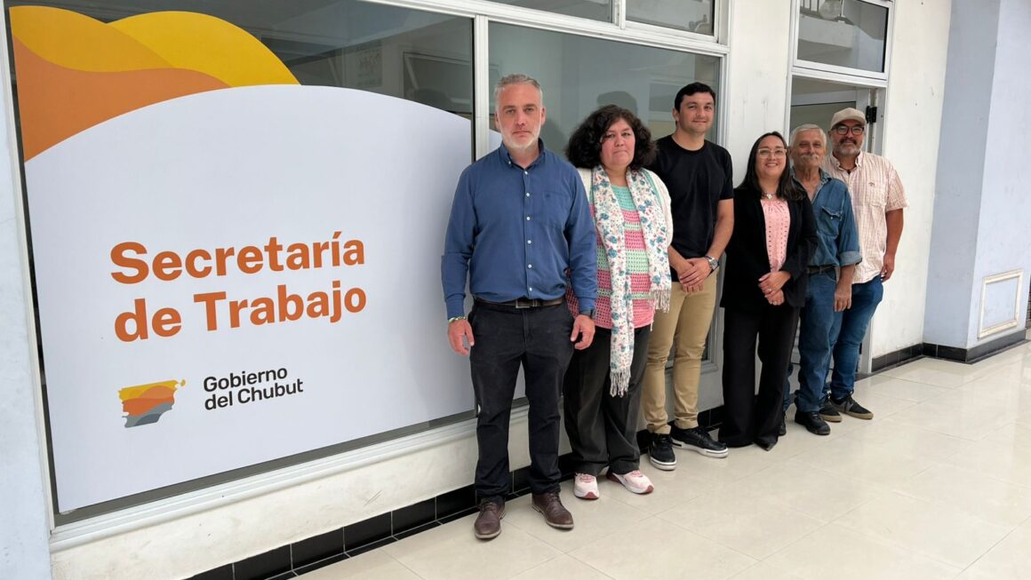 El Gobierno del Chubut inauguró una nueva oficina de la Secretaría de Trabajo en El Hoyo