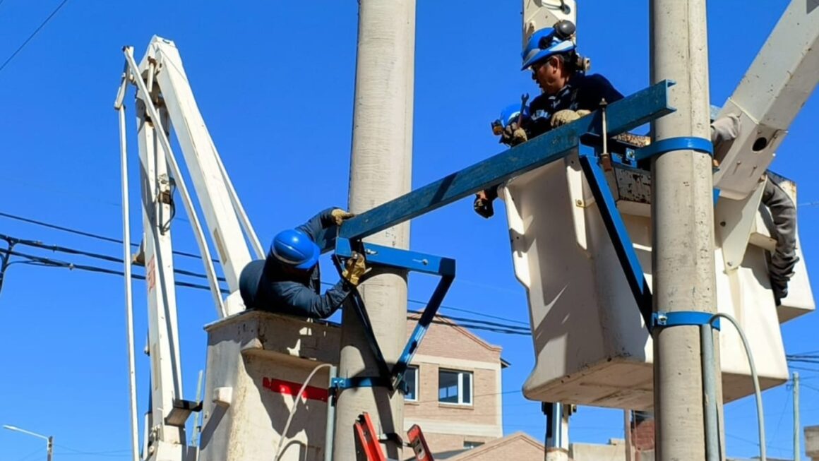 Obras de modernización, sobre la subestación 131.