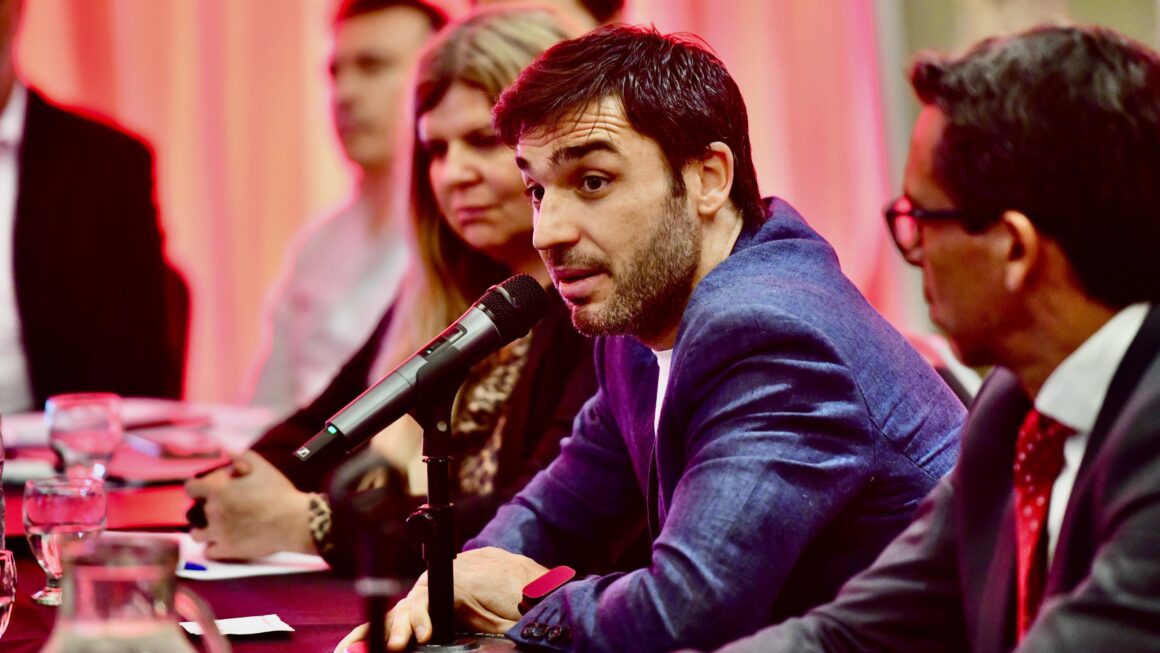 Torres: “Chubut logró dar vuelta la página y ser modelo en la lucha contra la corrupción”