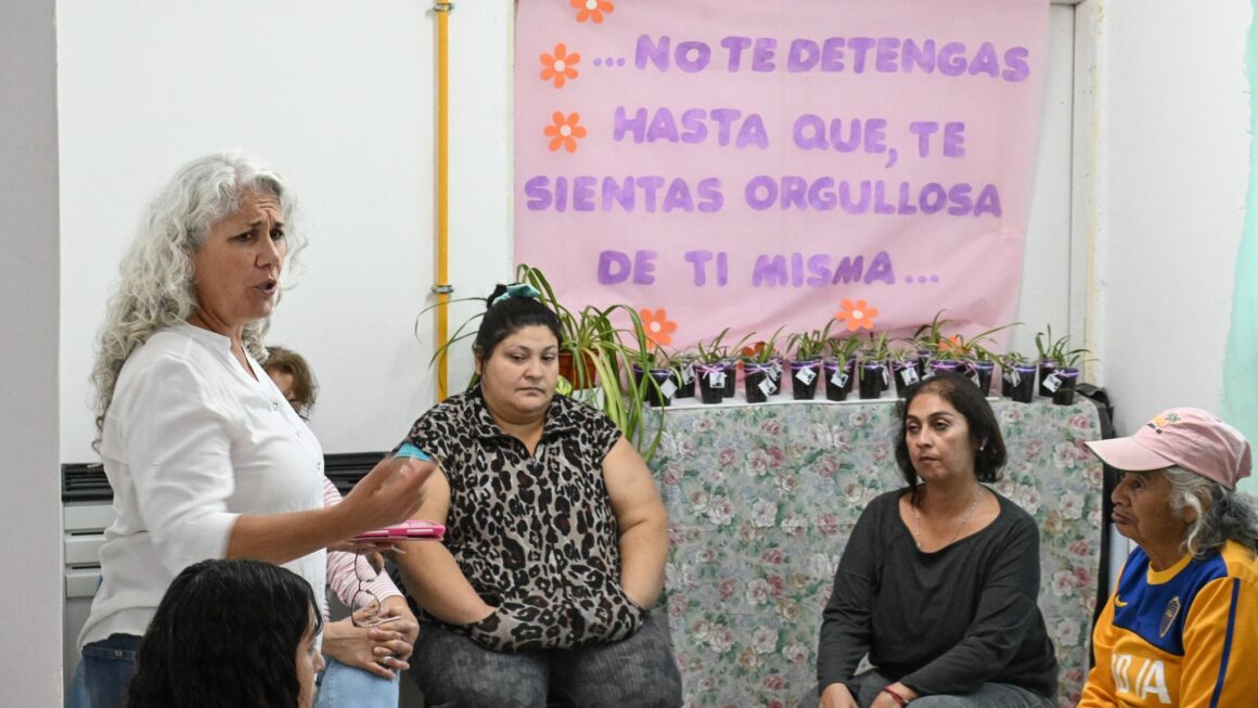 La Dirección De Mujeres, Géneros Y Diversidad Fortalece La Atención En Los Barrios