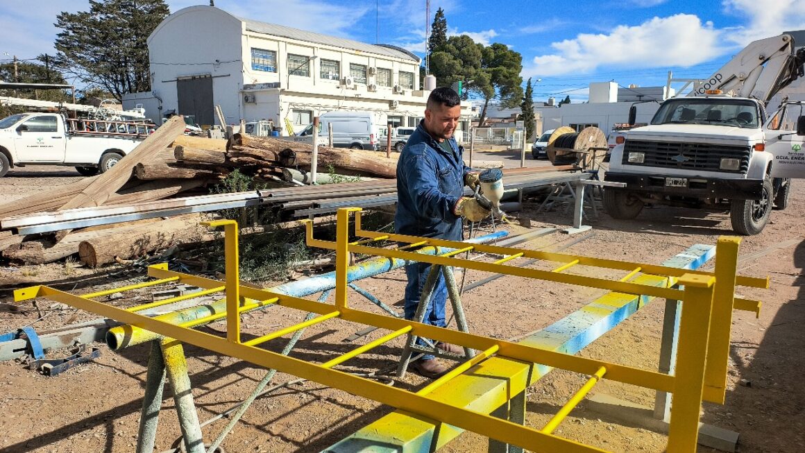 Fabricación de infraestructura para cámaras de agua potable.