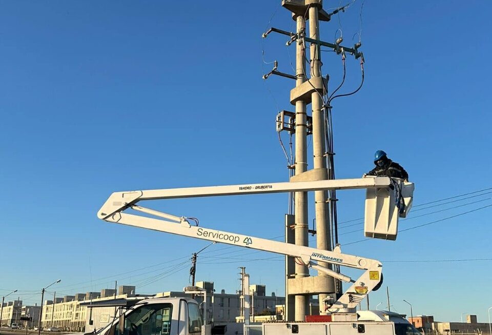 Corte imprevisto de energía en zona sur.