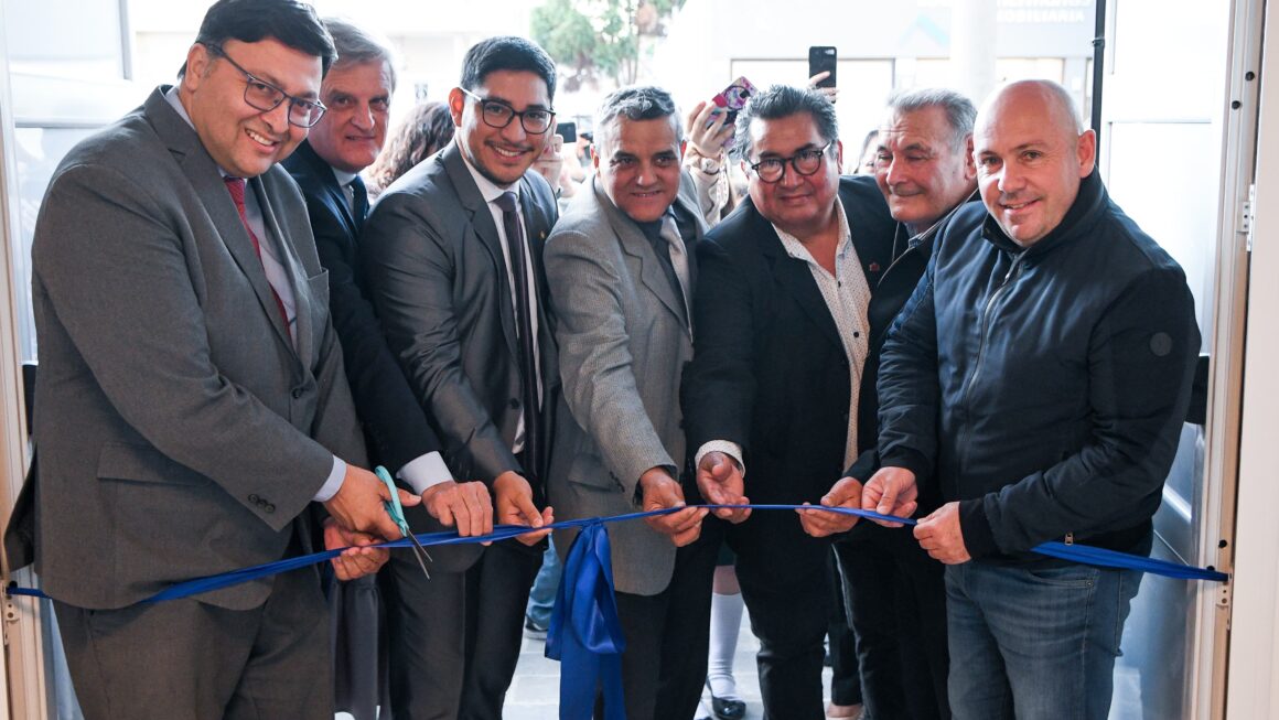 El Intendente Participó De La Inauguración Del Nuevo Edificio De La Iglesia Adventista Del Séptimo Día
