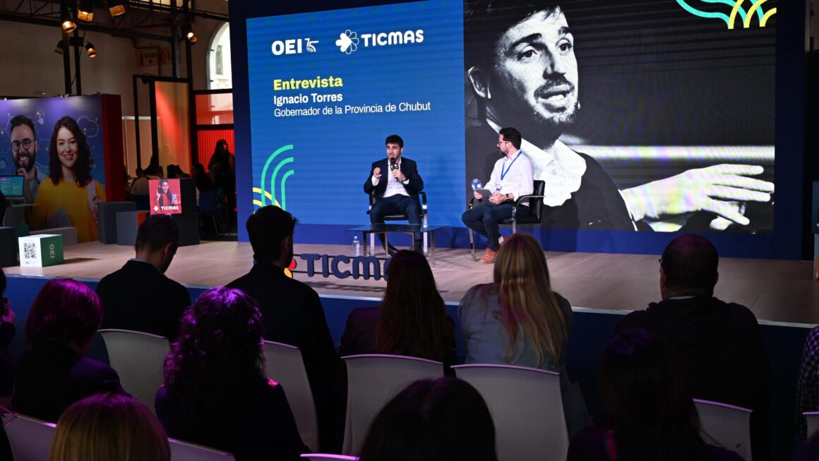 Torres: “Nuestra prioridad es que ningún chico quede afuera del mundo que viene”