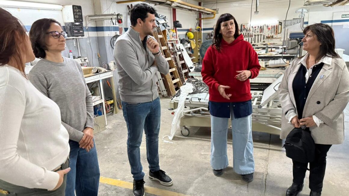 El Gobierno Provincial articula formación en oficios con perspectiva de género en Puerto Madryn