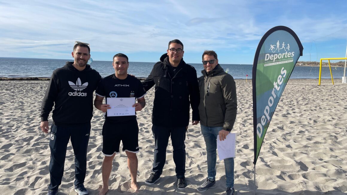 Se Realizó La Entrega De Certificados De Árbitros De Fútbol A Estudiantes De La Escuela Municipal De Adultos
