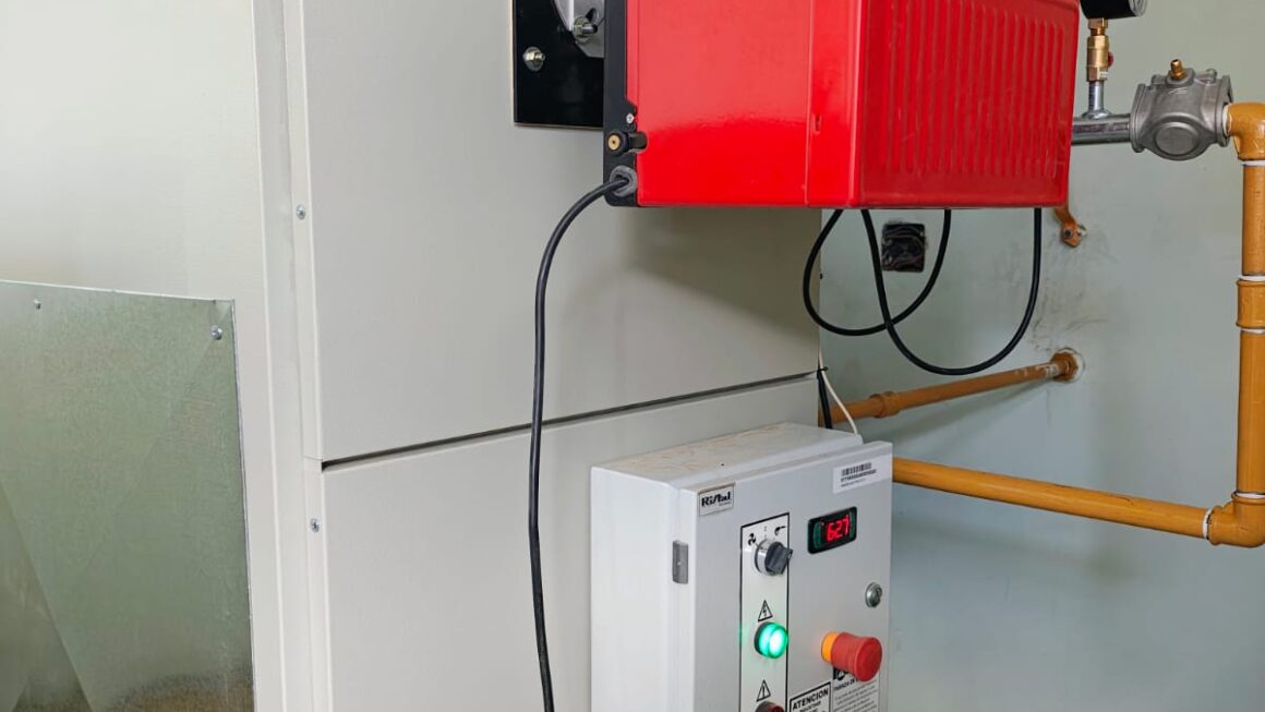 Provincia avanza con obras de refacción y mantenimiento en escuelas de Comodoro Rivadavia