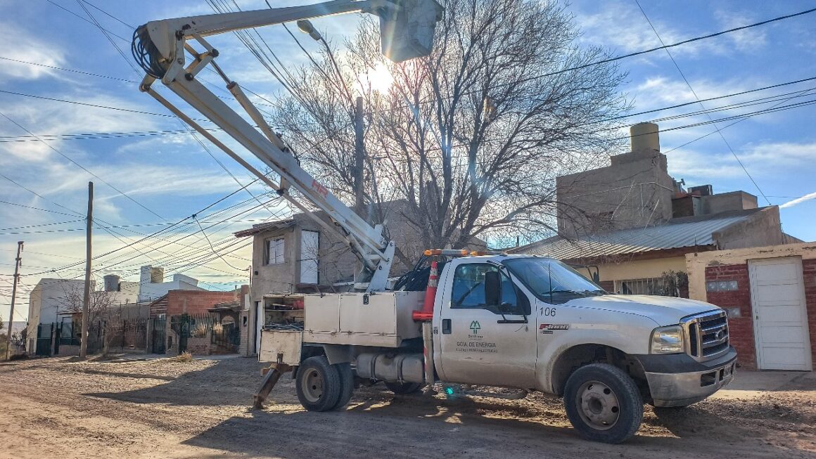 Despeje aéreo de líneas de baja tensión