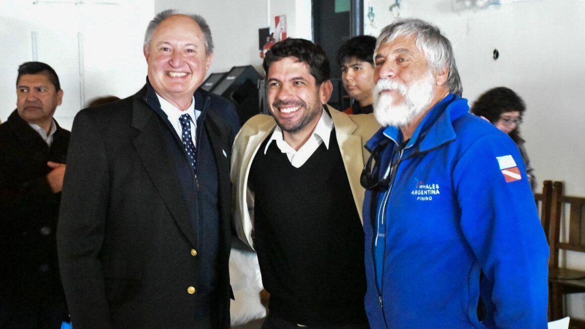 El Viceintendente Ebene En El Aniversario De Pirámides