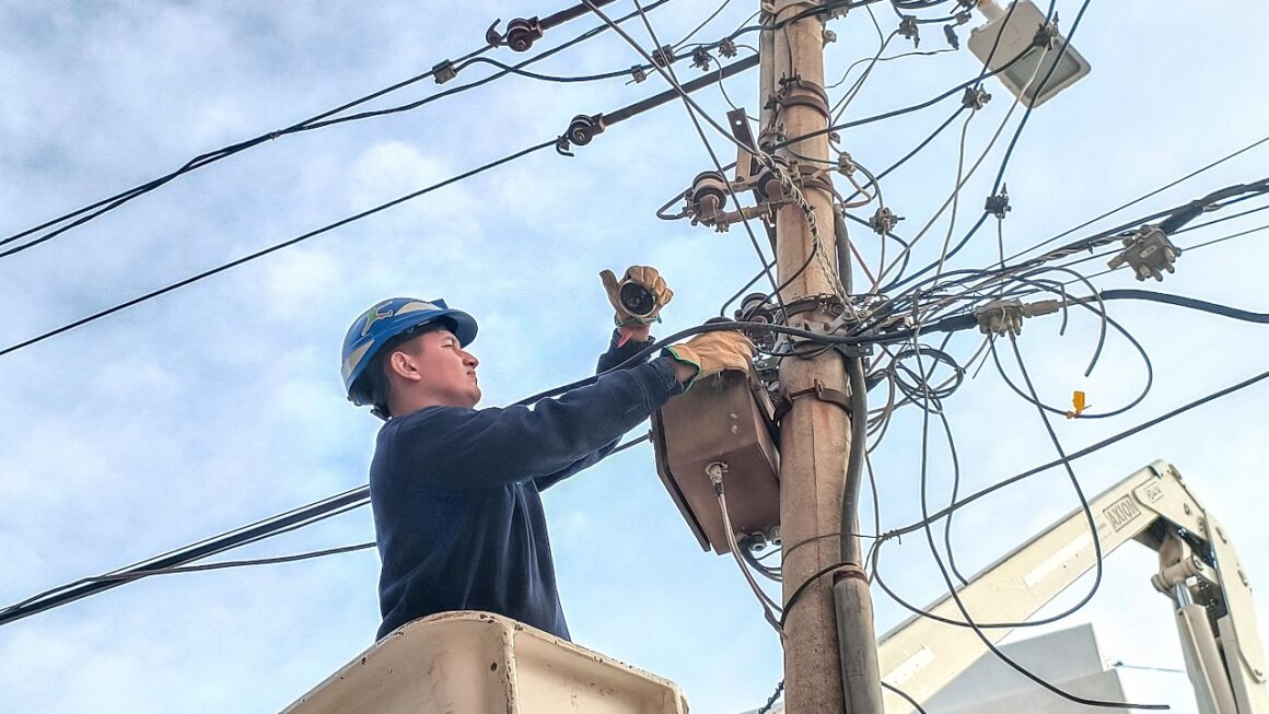 Mantenimiento de sistemas de automatismo del alumbrado público.