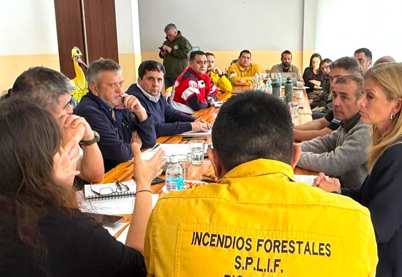 El Gobierno del Chubut conforma un plan preventivo contra incendios forestales en conjunto con Río Negro y Neuquén