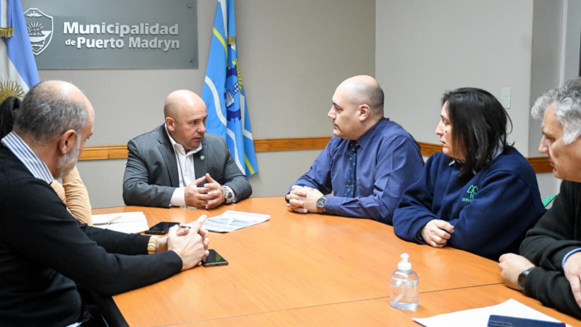 El Municipio De Puerto Madryn Y Servicoop Colaborarán En El Saneamiento De La Laguna Chiquichano