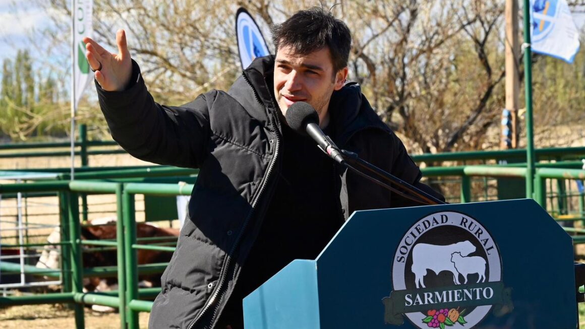Torres inauguró la 36° Expo Bovina de Sarmiento y reafirmó el acompañamiento al sector rural: “Nuestros productores hacen patria y son parte de la identidad chubutense”