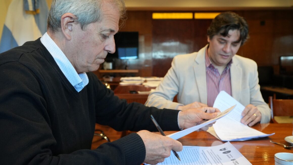 Chubut fortalece la formación secundaria a través de nuevos convenios de cooperación con la Universidad Nacional de la Patagonia