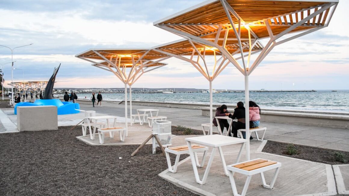 Avanzan Las Obras Para Potenciar La Puesta En Valor Del Frente Costero De Puerto Madryn