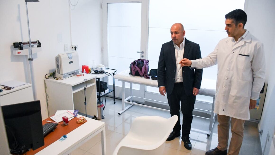 Sastre Recorrió “Biomadryn”, Que Amplió Sus Instalaciones Y Convirtió A La Ciudad En Un Punto De Referencia Patagónico De Estudios Genéticos