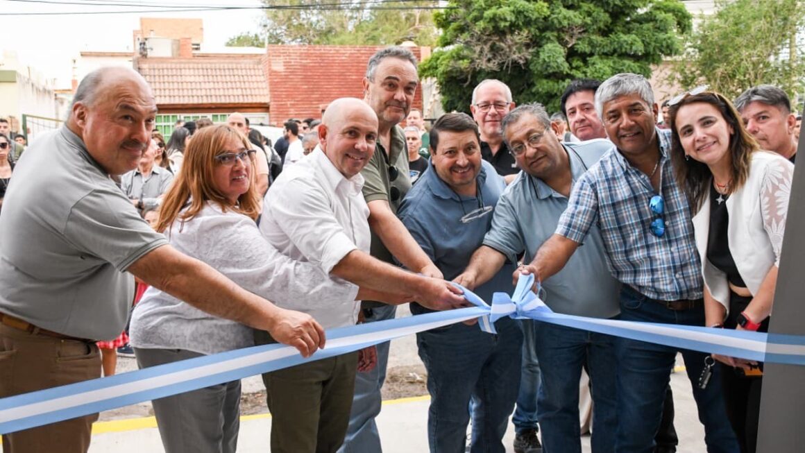 Sastre Encabezó La Inauguración De “Los Juncos”, El Nuevo Espacio De Medicina Integral En Puerto Madryn