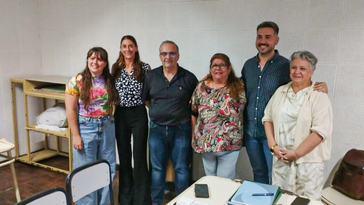Educación puso en funciones los nuevos equipos directivos de dos Institutos Superiores