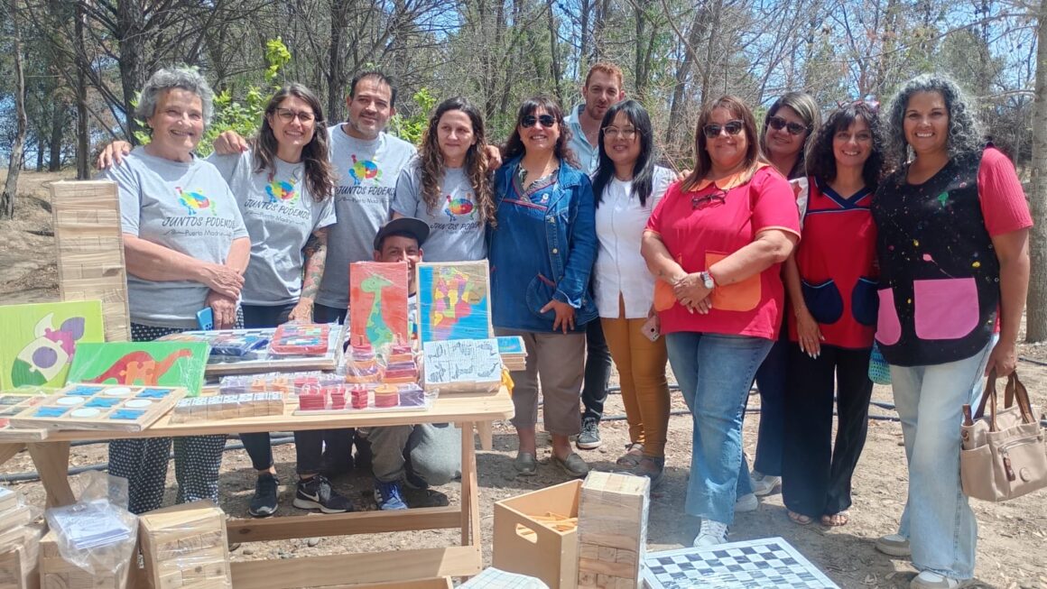 La Subsecretaría De Educación Acompañó El Cierre Anual De Los Talleres De La Asociación Juntos Podemos