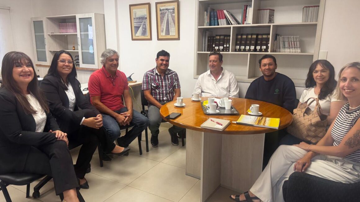 El Municipio Y Servicoop Impulsan Capacitaciones Técnicas Para Fortalecer Servicios Esenciales