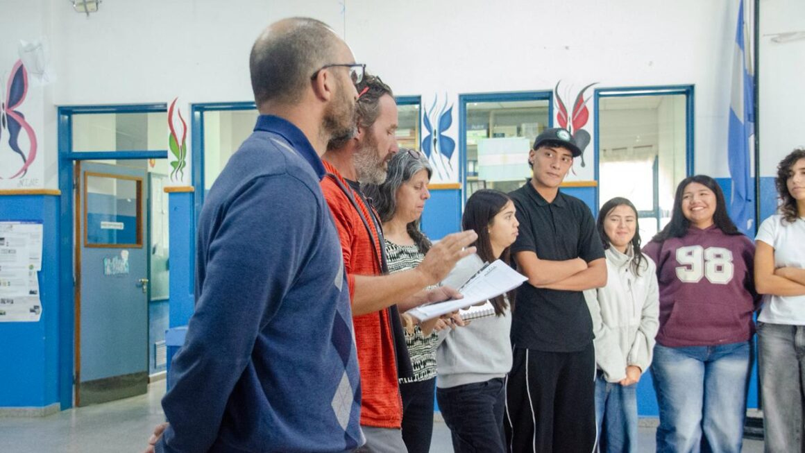 El Municipio Acerca El Buceo A Estudiantes De La Escuela Nº 790