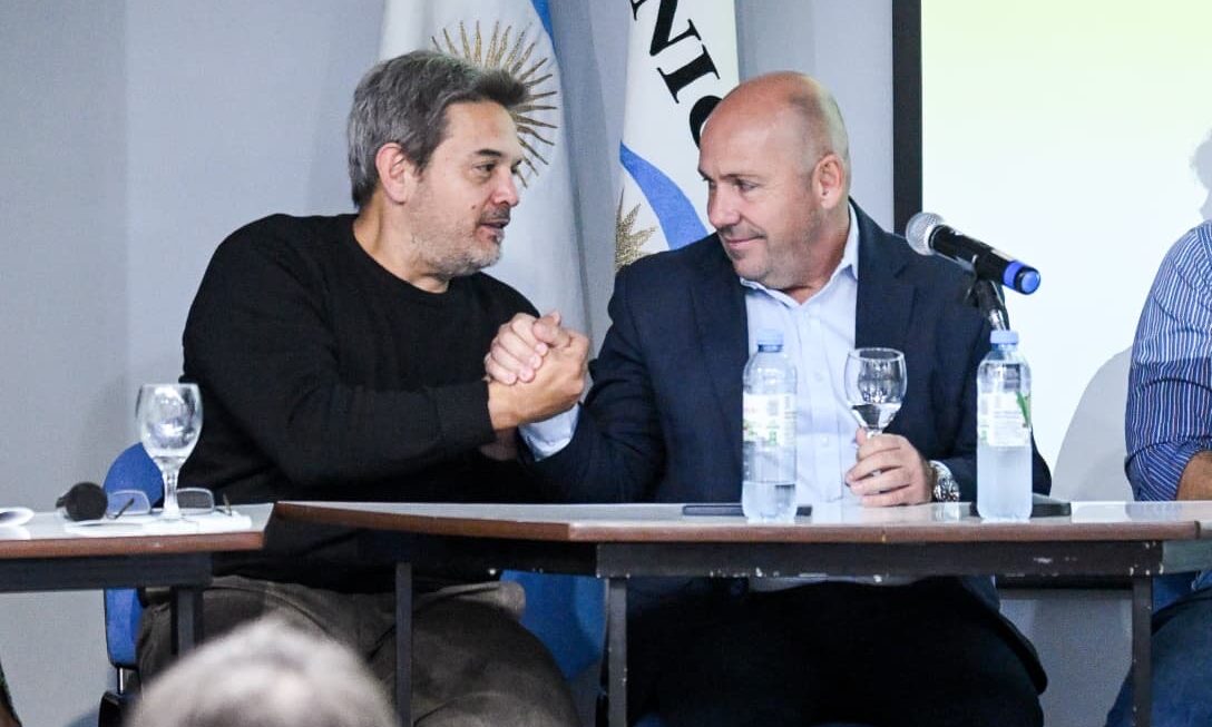 Sastre Encabezó La Apertura De Las Primeras Jornadas Chubutenses De Arte, Ciencia E Investigación