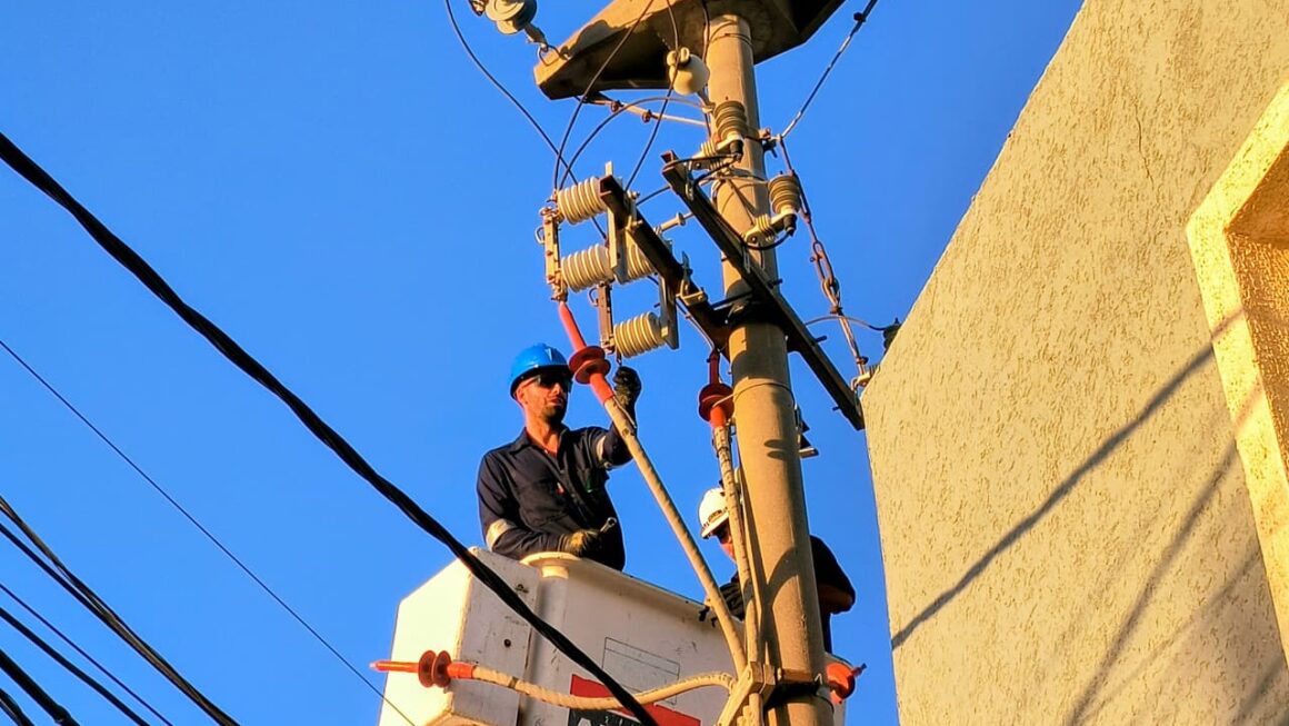 Obras de energía sobre el Distribuidor Estivariz N° 7.