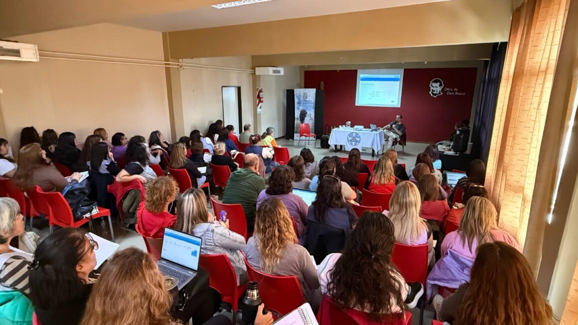 Provincia continúa con las instancias de capacitación a directivos en el uso del sistema de Información Digital Educativa