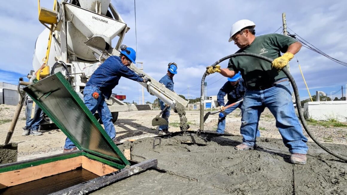 Avanzan las obras civiles del nuevo nodo de distribución en la zona norte.
