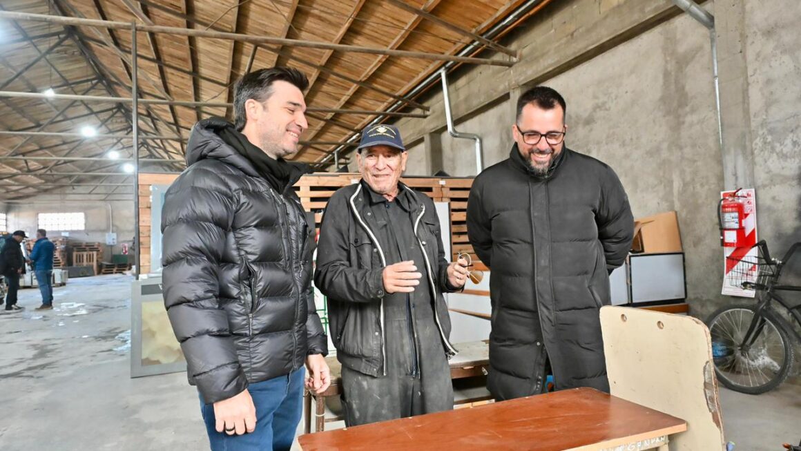Torres y Taccetta recorrieron la obra del nuevo módulo de la Planta de Tratamiento de Residuos Sólidos Urbanos de Esquel